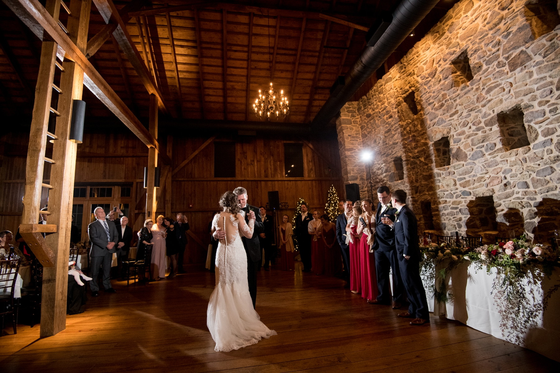 Harvest View Barn Hershey Farms Elizabethtown Pa wedding photography